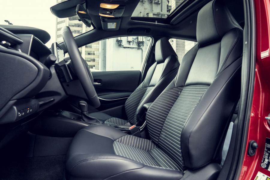 Интерьер Toyota Corolla XSE Sedan 2019 года  (NA) (фото 45 из 45)
